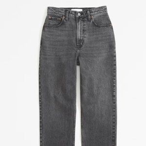 Abercrombie 90s Ultra High Rise Straight Jeans split Hem